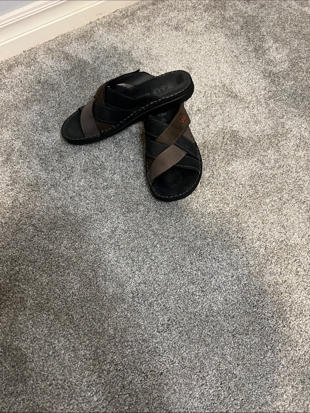 Italian Men's Casual Slide Sandals in Black and Brown